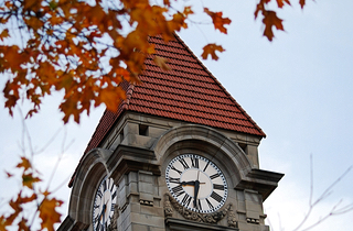 Indiana University clock tower (Shutterstock)