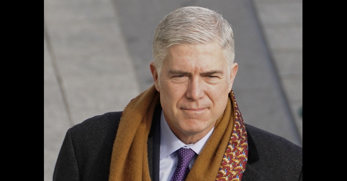 Justice Neil Gorsuch arrives at the U.S. Capitol ahead of the inauguration of President-elect Joe Biden on January 20, 2021 in Washington, DC. (Photo by Melina Mara / POOL / AFP)