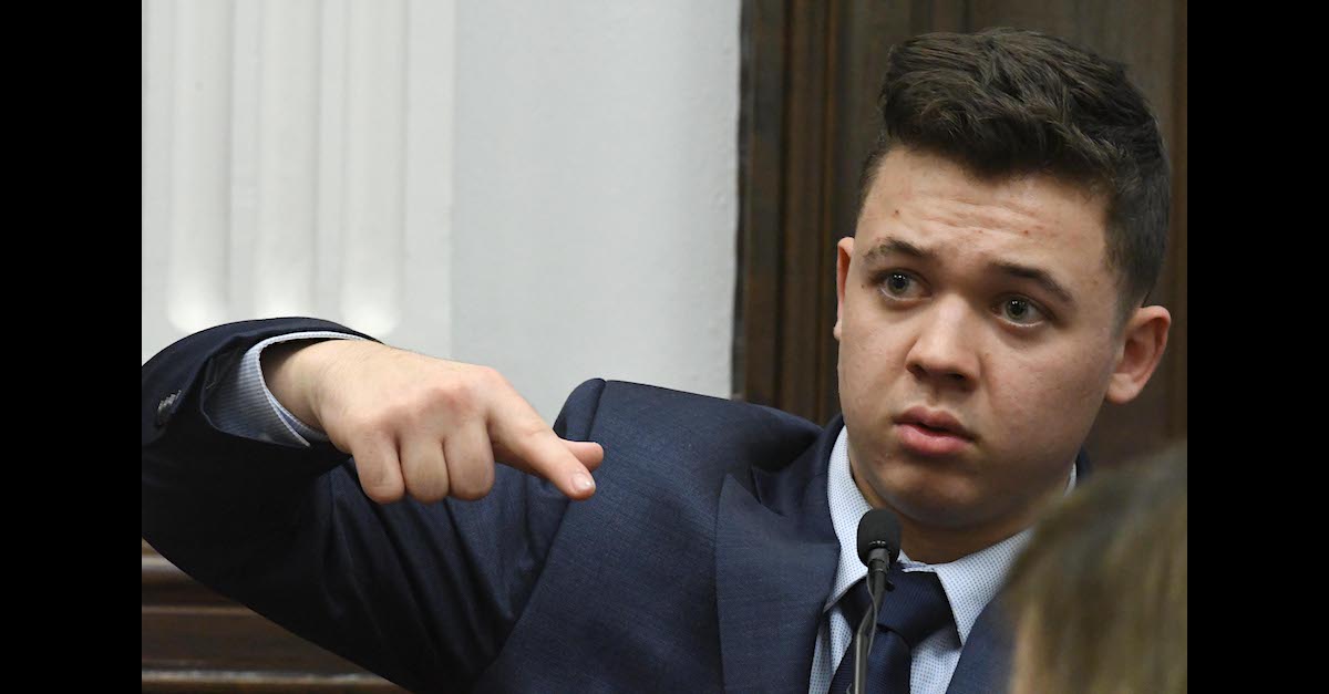 Kyle Rittenhouse testifies on Nov. 11, 2021 in Kenosha, Wis., during his intentional homicide trial. (Image © Mark Hertzberg/ZUMA Press Wire/Pool.)