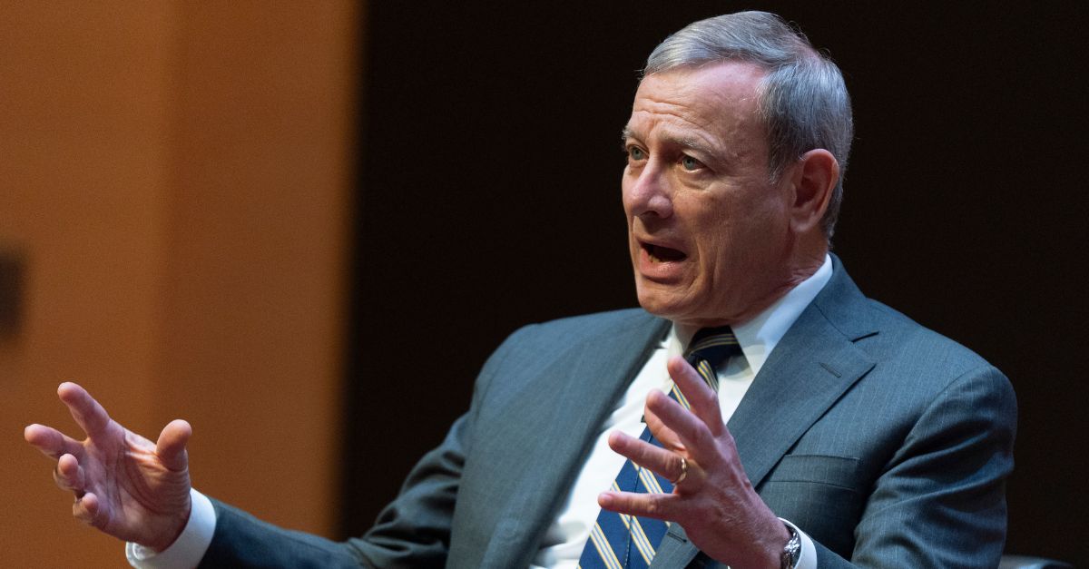 John Roberts, Chief Justice of the U.S. Supreme Court, speaks during lecture to the Georgetown Law School graduating people  of 2025, successful  Washington, Monday, May 12, 2025. (AP Photo/Manuel Balce Ceneta) 