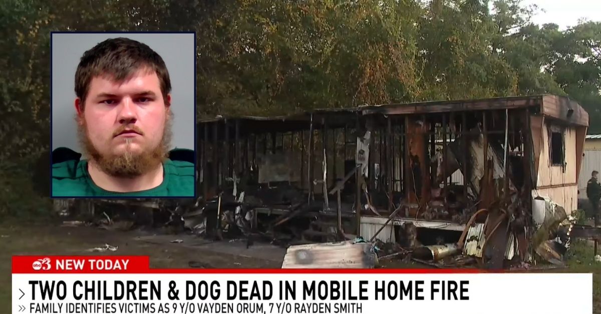 Inset: John Henry Walston Jr. (Escambia County Sheriff's Office). Background: The mobile home in Escambia County, Fla., where John Henry Walston Jr. allegedly killed two children before setting it on fire (WEAR/YouTube).